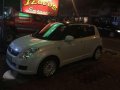 Suzuki Swift manual 1.5 top of the line 2010-10