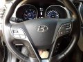 2013 Hyundai Santa Fe for sale in Manila-4