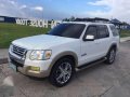 2007 Ford Explorer Eddie Bauer White AT-0