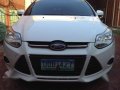 2013 Ford Focus White Sports Look-0