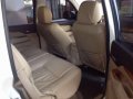 2011 Ford Everest Limited AT White-2