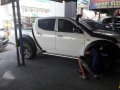 Mitsubishi Strada 4x2 Manual White-2