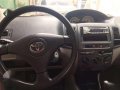 2004 Toyota Vios 1.3E Manual Red -4