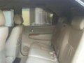 Toyota Fortuner V 4x4 2011 model -3