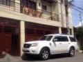 2011 Ford Everest Limited AT White-3