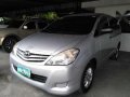 For sale 2011 Toyota Innova E-1