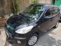 Hyundai i10 2011 AT Black For Sale-0