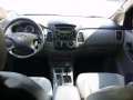 2009 toyota innova E matic-3