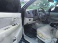 Toyota Hilux G 2006 4x4 Automatic Top of d line diesel not fortuner-6