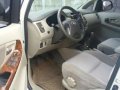2013 Toyota Innova G Manual Gas-6