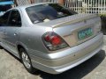 Nissan Sentra GSx 2009 Manual Limited Edition (Pormado)-3