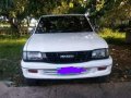 ISUZU fuego-0