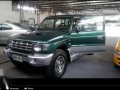2000 Mitsubishi pajero-8
