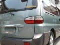 2004 Hyundai Starex Crdi AT Blue-3