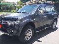 2012 Mitsubishi Montero GLS V-0