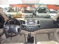 Toyota Hilux G 4x2 2014-7