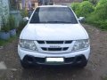 2005 Isuzu Sportivo Manual White -2