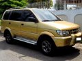 Isuzu Crosswind 2003 XUVI Lady Owned-1