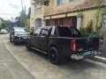 2013 Nissan Navara 4x2 AT Black -1