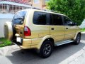 Isuzu Crosswind 2003 XUVI Lady Owned-2
