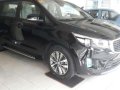 2017 KIA Grand Carnival New Black -4