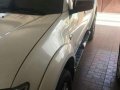 Mitsubishi Montero Sport 2011 White AT -6