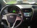 2015 Hyundai Eon Gls(black) gl(grey) -3