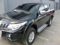 Mitsubishi strada 2016 4x2 MT new look-2