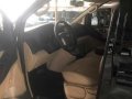 2011 Hyundai Starex VGT Gold Black -7