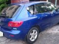 mazda3 05 AT all pwr 1.5 good on gas easy to drive shiny paint-10