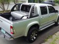 2011 ISUZU Dmax LS 4x2 manual-2