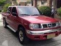 Nissan Frontier 2000 Red AT For Sale-1