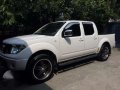 2011 Nissan Navara LE 4x4 White MT-1