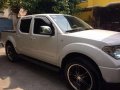 2011 Nissan Navara LE 4x4 White MT-2