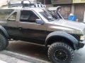 Nissan Pathfinder 4x4 Pick Up AT Silver-0