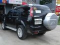 2014 Ford Everest manual-2
