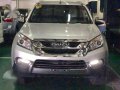 Isuzu 3.0 Mux Ls Matic-1