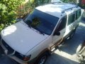 Toyota Revo 1999 White MT For Sale -2