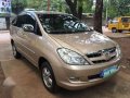 Toyota Innova G 2005 Beige MT For Sale-1