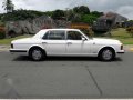 Bentley Brooklands 1997 White AT For Sale-1