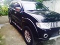 Mitsubishi montero 2012 model.Manual-7