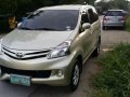 Toyota avanza and hyundai eon pick.up isuzu-5