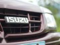 Isuzu fuego 2.5D-6