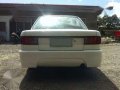 Nissan Sentra 1996 MT White For Sale-8