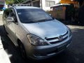 For sale Toyota Innova E-1