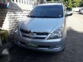 For sale Toyota Innova E-0