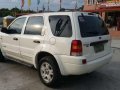 2005 Ford Ecape XLT 4x4 White AT -4