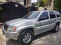 2002 Jeep Cherokee Laredo-3