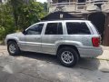 2002 Jeep Cherokee Laredo-1