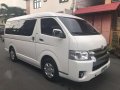 2010 Toyota Hiace Super Grandia-2